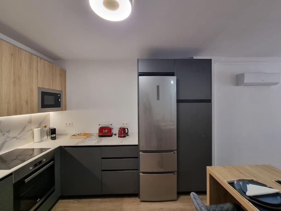 Beachside Escape Apartment